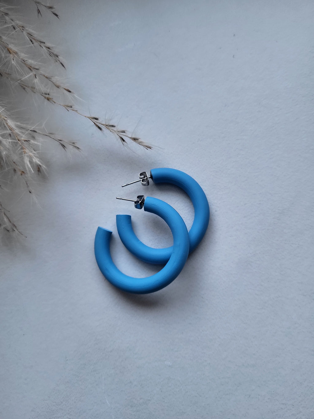 Hoops